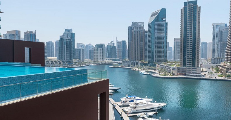 Dubai Marina